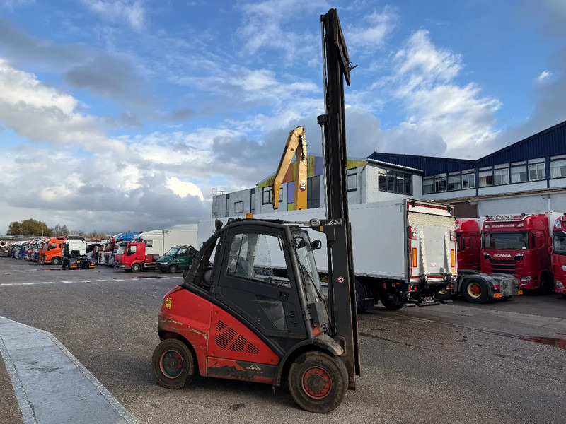 Linde H45T02 CE - Xe nâng gas: hình 3 Linde H45T02 CE - Xe nâng gas: hình 3