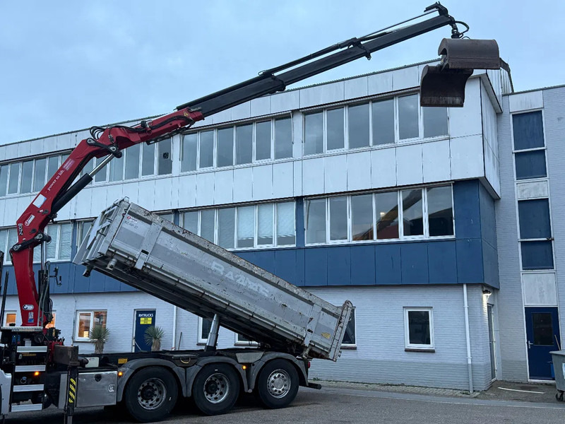 MAN TGS 35.480 8X4 + HMF 2420-K3 REMOTE + TIPPER - Xe ben, Xe cẩu tự hành: hình 3 MAN TGS 35.480 8X4 + HMF 2420-K3 REMOTE + TIPPER - Xe ben, Xe cẩu tự hành: hình 3