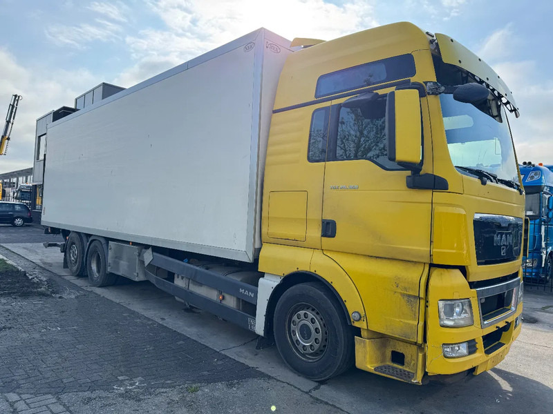 MAN TGX 26.360 6X2 - EURO 5 + ZEPRO LIFT + LIFT/STEERING AXLE - Xe tải hộp: hình 3 MAN TGX 26.360 6X2 - EURO 5 + ZEPRO LIFT + LIFT/STEERING AXLE - Xe tải hộp: hình 3