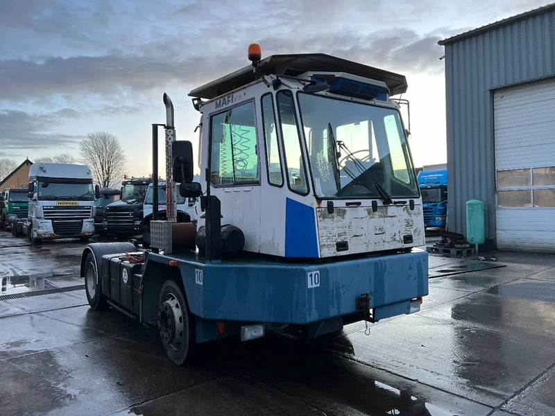 Mafi MT25T131C 4X2 *GEARBOX DON'T GO IN REVERSE* MT25T131C - Máy cày trạm: hình 3 Mafi MT25T131C 4X2 *GEARBOX DON'T GO IN REVERSE* MT25T131C - Máy cày trạm: hình 3