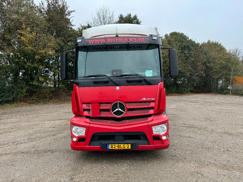 Xe tải hộp Mercedes-Benz Antos 1927 4X2 4 UNITS EURO 6 DHOLLANDIA LIFT: hình 7