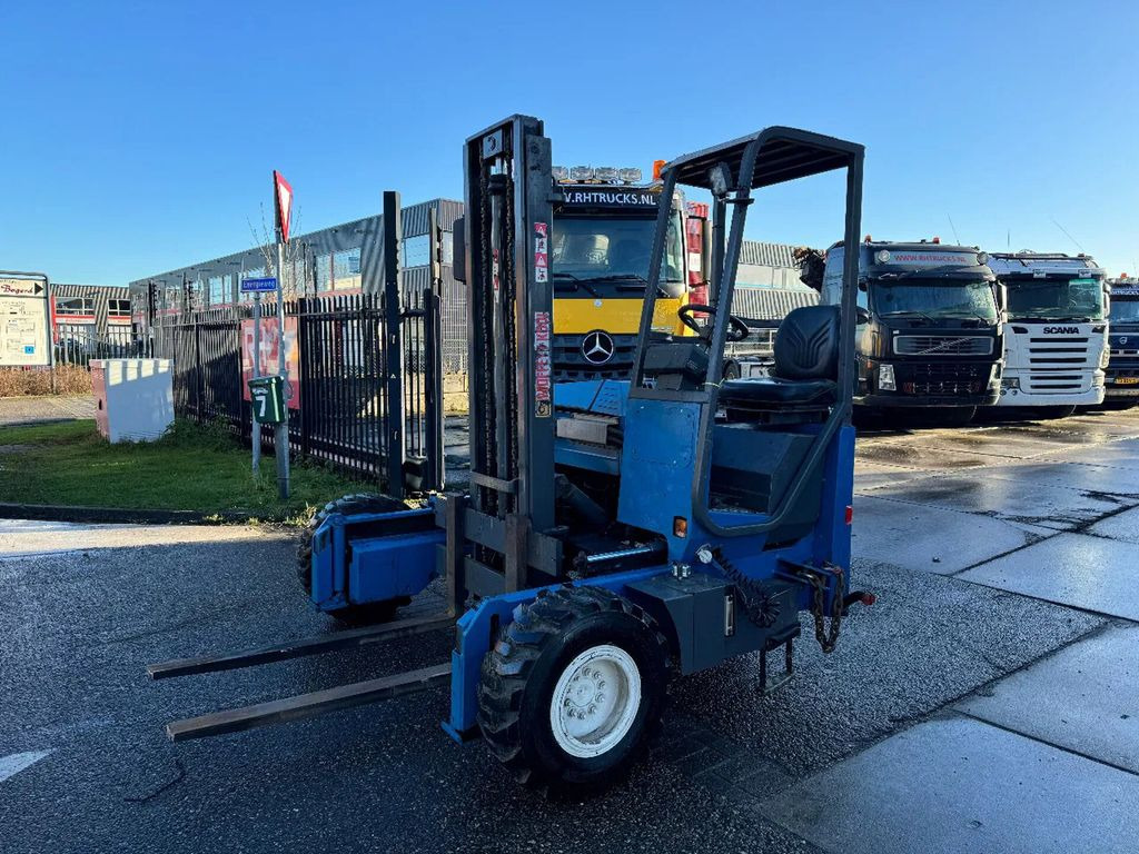 Moffett M5 20.3 2 TONS + SIDESHIFT - M5 20.3 KOOIAAP HEF - Xe nâng gắn tải: hình 1 Moffett M5 20.3 2 TONS + SIDESHIFT - M5 20.3 KOOIAAP HEF - Xe nâng gắn tải: hình 1