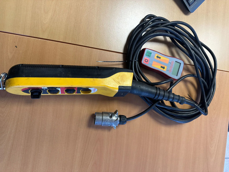 Nooteboom 5 AXLE 75 TON REMOTE CONTROLE - Sơ mi rơ moóc thùng thấp: hình 4 Nooteboom 5 AXLE 75 TON REMOTE CONTROLE - Sơ mi rơ moóc thùng thấp: hình 4