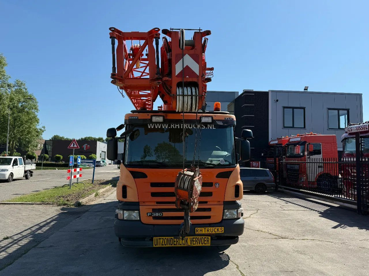 Scania P380 8X4 + FAUN HK40 + FLYJIB + BALLASTBL. 6,9 T - Xe cẩu tự hành: hình 2 Scania P380 8X4 + FAUN HK40 + FLYJIB + BALLASTBL. 6,9 T - Xe cẩu tự hành: hình 2