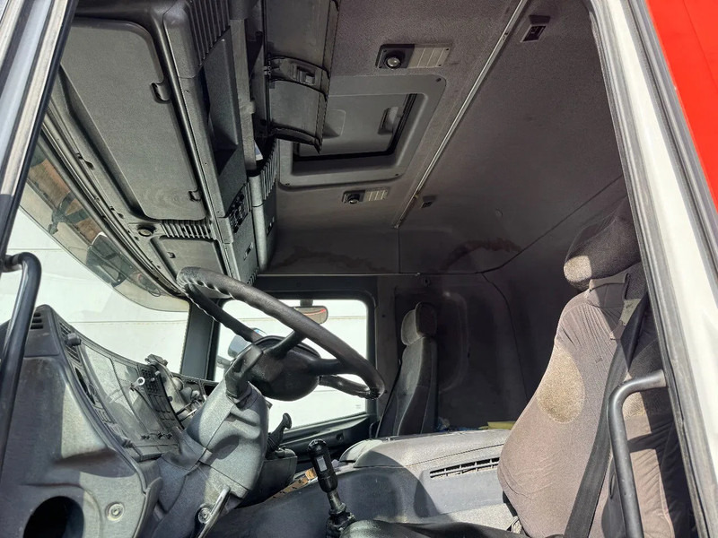 Xe cẩu tự hành Scania P94-310 4X2 EURO 2 COPMA 1530 FULL STEEL: hình 16