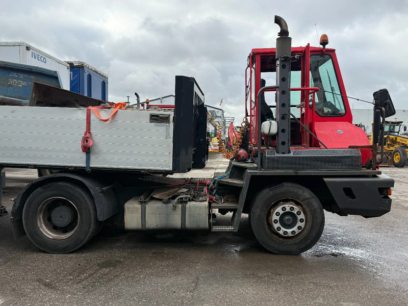 Terberg YT 180 4X2 - HUB REDUCTION + NL REGISTRATION! - Máy cày trạm: hình 4 Terberg YT 180 4X2 - HUB REDUCTION + NL REGISTRATION! - Máy cày trạm: hình 4
