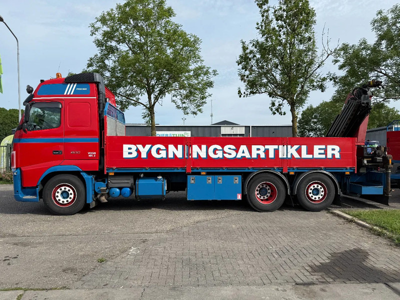 Volvo FH 600 - 6X2 - EURO 5 + HMF 2420 K5 + REMOTE - Xe tải thùng lửng/ Phẳng, Xe cẩu tự hành: hình 5 Volvo FH 600 - 6X2 - EURO 5 + HMF 2420 K5 + REMOTE - Xe tải thùng lửng/ Phẳng, Xe cẩu tự hành: hình 5