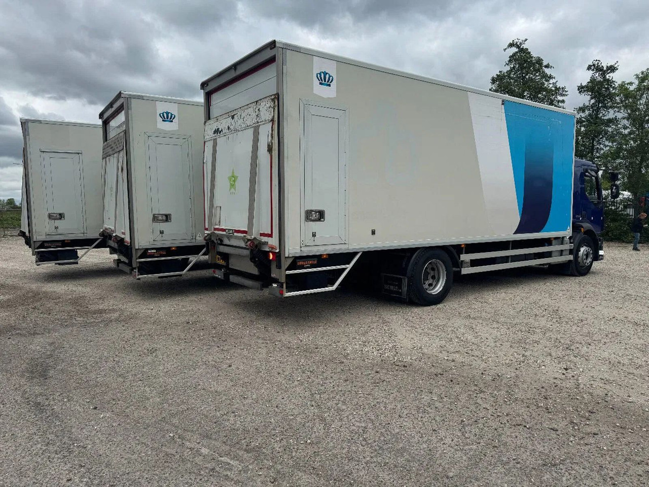 Volvo FL 250 4X2 3 UNITS CARGO LOCK + DHOLLANDIA LIFT - Xe tải hộp: hình 4 Volvo FL 250 4X2 3 UNITS CARGO LOCK + DHOLLANDIA LIFT - Xe tải hộp: hình 4