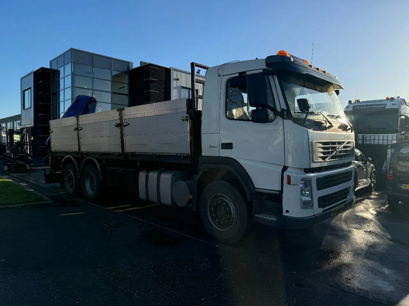 Cho thuê Volvo FM 340 6X2 EFFER 140 2S EURO 3 Volvo FM 340 6X2 EFFER 140 2S EURO 3: hình 17 Cho thuê Volvo FM 340 6X2 EFFER 140 2S EURO 3 Volvo FM 340 6X2 EFFER 140 2S EURO 3: hình 17