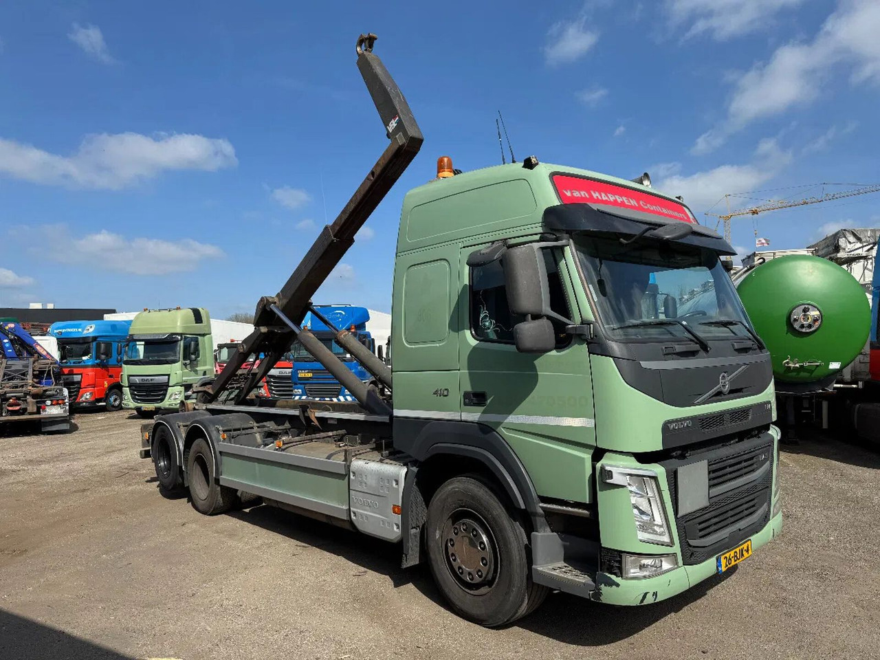 Volvo FM 410 6X2 EURO 6 VDL 20 T HOOK LIFTING AXLE - Xe tải nâng móc: hình 4 Volvo FM 410 6X2 EURO 6 VDL 20 T HOOK LIFTING AXLE - Xe tải nâng móc: hình 4