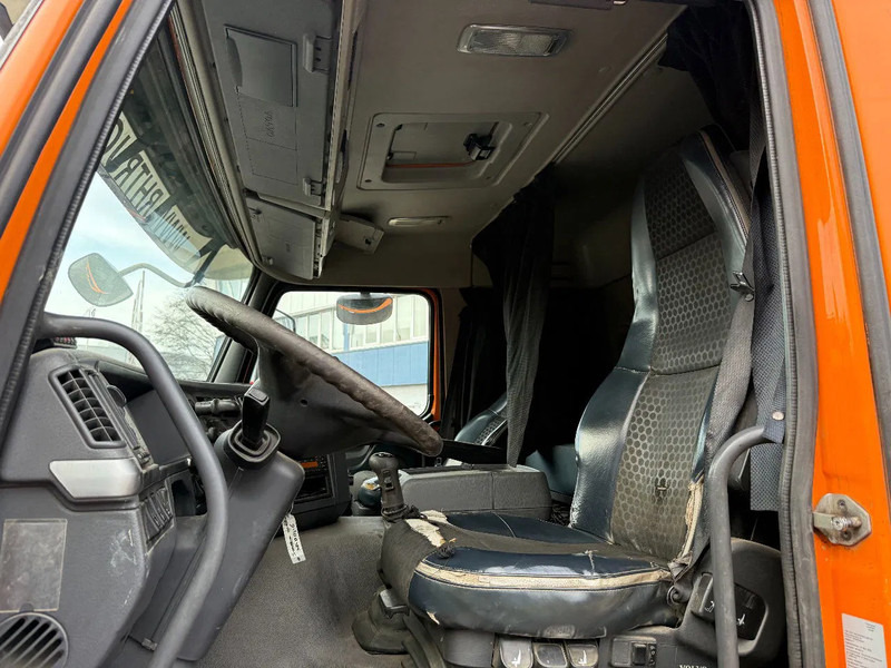 Xe cẩu tự hành Volvo FM 420 8X2 EEV + HMF 2420-K3 + REMOTE + 5E & 6E FUNCTIE: hình 18 Xe cẩu tự hành Volvo FM 420 8X2 EEV + HMF 2420-K3 + REMOTE + 5E & 6E FUNCTIE: hình 18