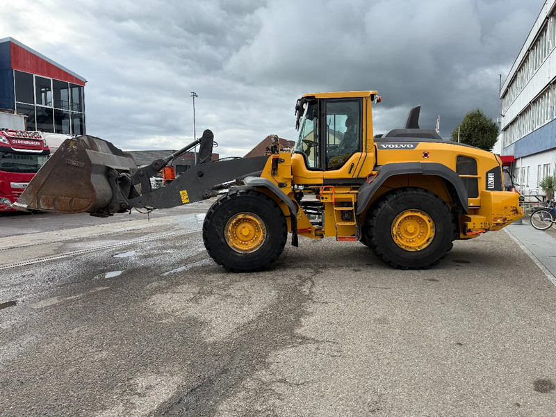 Volvo L120H, CE, 8314 UUR + CDC-STEERING - Máy xúc lật bánh lốp: hình 1 Volvo L120H, CE, 8314 UUR + CDC-STEERING - Máy xúc lật bánh lốp: hình 1