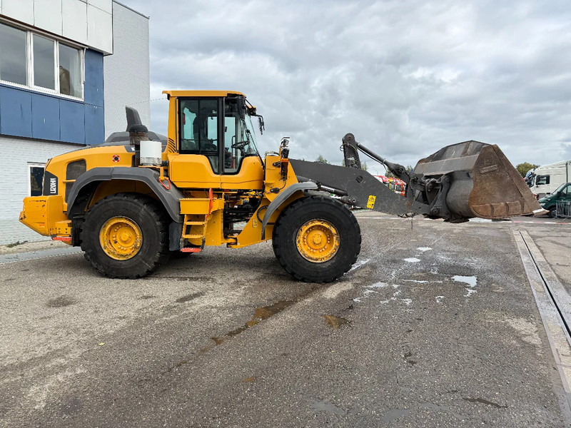 Volvo L120H, CE, 8314 UUR + CDC-STEERING - Máy xúc lật bánh lốp: hình 2 Volvo L120H, CE, 8314 UUR + CDC-STEERING - Máy xúc lật bánh lốp: hình 2