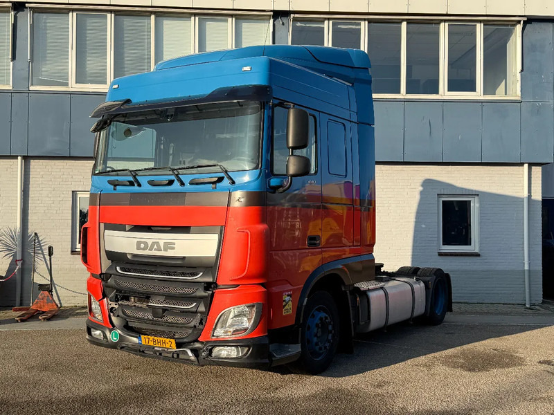 DAF XF 440 4X2 EURO 6 MEGA - ONLY 706.274 KM - Xe đầu kéo: hình 1 DAF XF 440 4X2 EURO 6 MEGA - ONLY 706.274 KM - Xe đầu kéo: hình 1