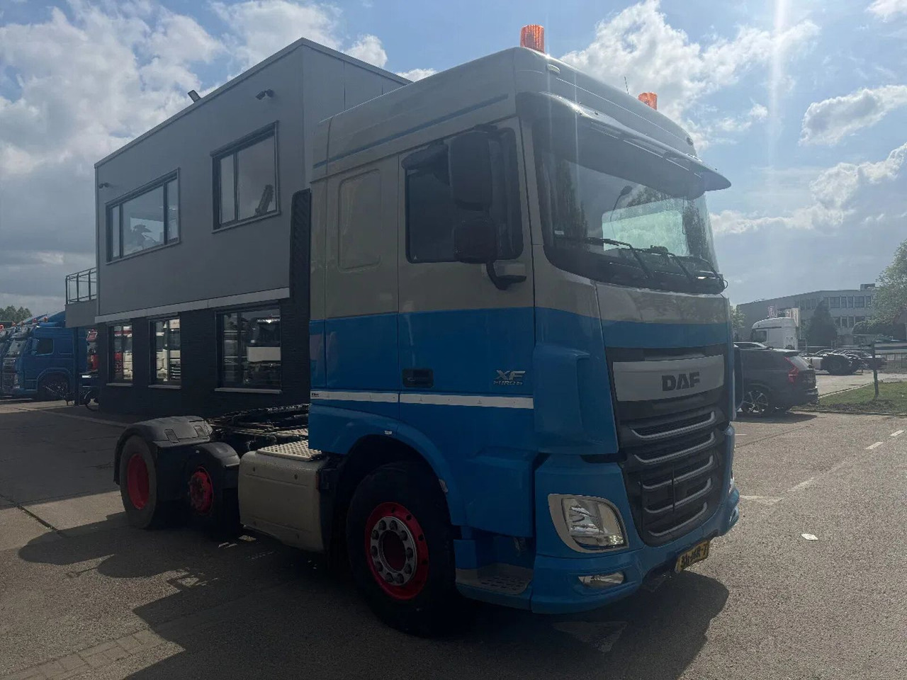DAF XF 440 6X2 EURO 6 TÜV 09-2025 - Xe đầu kéo: hình 3 DAF XF 440 6X2 EURO 6 TÜV 09-2025 - Xe đầu kéo: hình 3