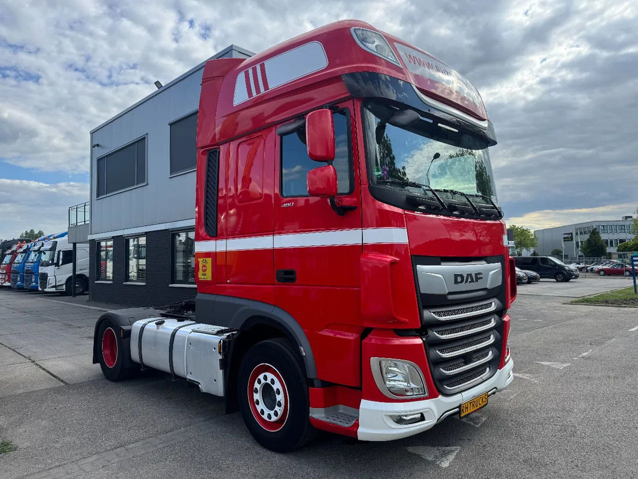 DAF XF 480 4X2 EURO 6 - 7 UNITS DOUBLE TANK STANDAIR - Xe đầu kéo: hình 3 DAF XF 480 4X2 EURO 6 - 7 UNITS DOUBLE TANK STANDAIR - Xe đầu kéo: hình 3