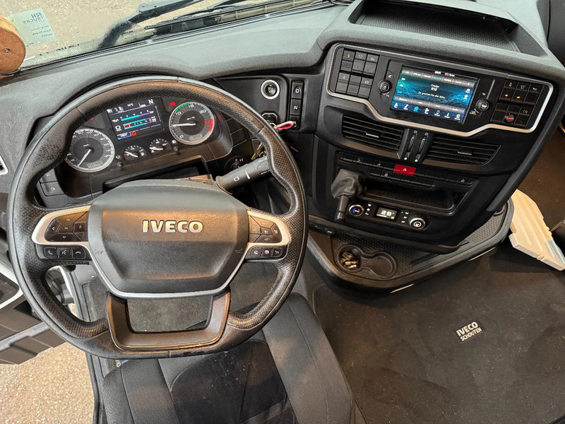 Xe đầu kéo Iveco S-WAY 460 4X2 EURO 6 SKIRTS DOUBLE TANK: hình 11