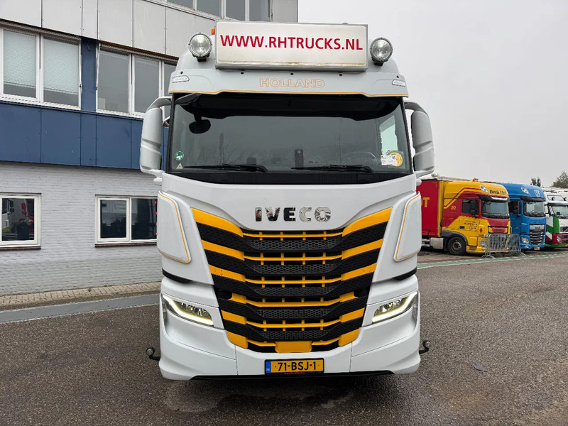 Iveco S-WAY 460 4X2 EURO 6 SKIRTS DOUBLE TANK - Xe đầu kéo: hình 2 Iveco S-WAY 460 4X2 EURO 6 SKIRTS DOUBLE TANK - Xe đầu kéo: hình 2