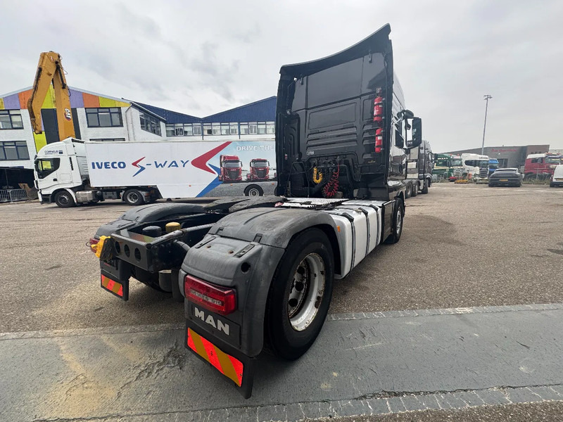 MAN TGX 18.500 4X2 EURO 6 - Xe đầu kéo: hình 4 MAN TGX 18.500 4X2 EURO 6 - Xe đầu kéo: hình 4