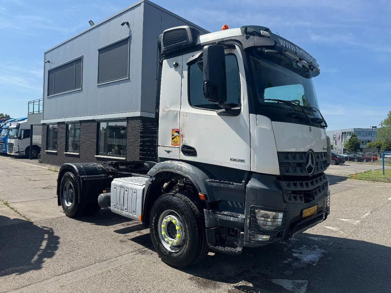 Mercedes-Benz Arocs 1939 4X2 EURO 6 HUB REDUCTION - Xe đầu kéo: hình 3 Mercedes-Benz Arocs 1939 4X2 EURO 6 HUB REDUCTION - Xe đầu kéo: hình 3