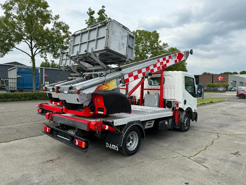 Nissan 3X UNIT CABSTAR 35.13 EURO 6 + LIFT 25 METER + REMOTE CONTROL - Xe tải nhỏ: hình 4 Nissan 3X UNIT CABSTAR 35.13 EURO 6 + LIFT 25 METER + REMOTE CONTROL - Xe tải nhỏ: hình 4