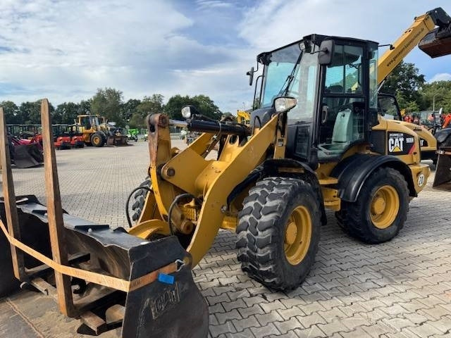CAT 908 H - Máy xúc lật bánh lốp: hình 3 CAT 908 H - Máy xúc lật bánh lốp: hình 3