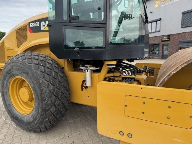 CAT CS 66 B - Máy đầm: hình 5 CAT CS 66 B - Máy đầm: hình 5