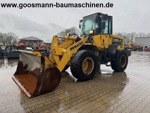 KOMATSU WA 200 - Máy xúc lật bánh lốp: hình 1 KOMATSU WA 200 - Máy xúc lật bánh lốp: hình 1