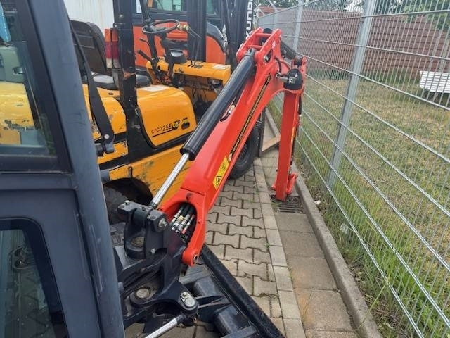 Kubota KX 018-4 - Máy xúc mini: hình 2 Kubota KX 018-4 - Máy xúc mini: hình 2