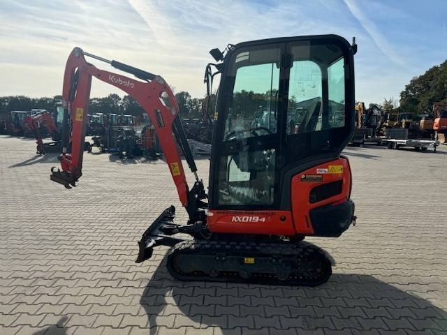 Kubota KX 019-4 - Máy xúc mini: hình 2 Kubota KX 019-4 - Máy xúc mini: hình 2