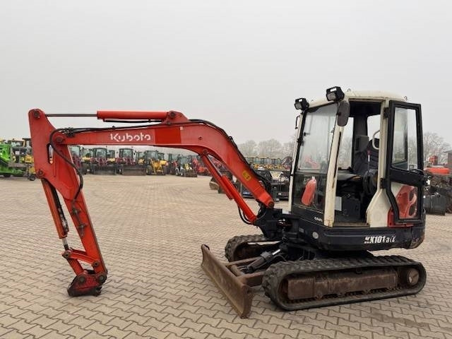 Kubota KX 101-3 - Máy xúc mini: hình 5 Kubota KX 101-3 - Máy xúc mini: hình 5