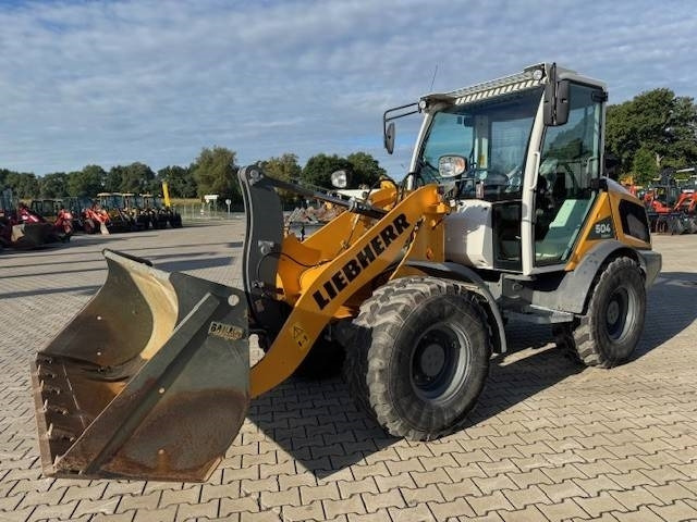 LIEBHERR L 504 Compact - Máy xúc lật bánh lốp: hình 3 LIEBHERR L 504 Compact - Máy xúc lật bánh lốp: hình 3