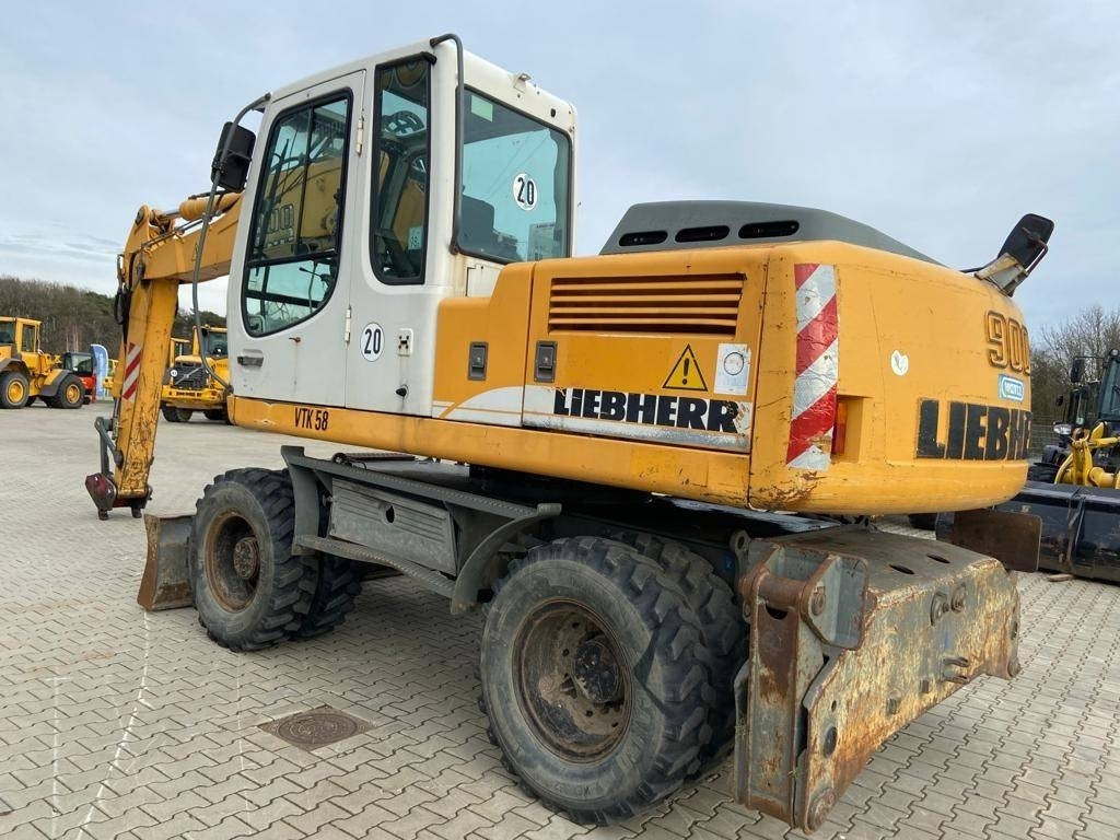 Liebherr A 900 C Litronic - Máy xúc bánh lốp: hình 1 Liebherr A 900 C Litronic - Máy xúc bánh lốp: hình 1