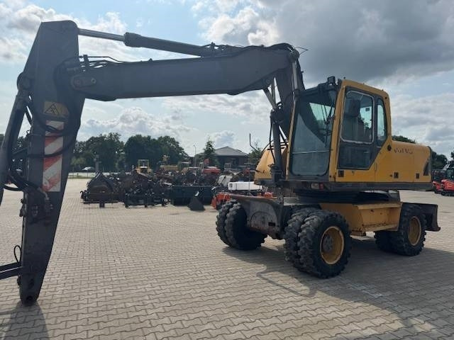 Volvo EW 180 B - Máy xúc bánh lốp: hình 3 Volvo EW 180 B - Máy xúc bánh lốp: hình 3
