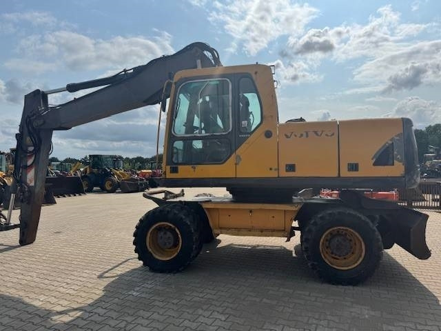 Volvo EW 180 B - Máy xúc bánh lốp: hình 2 Volvo EW 180 B - Máy xúc bánh lốp: hình 2