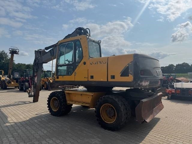 Volvo EW 180 B - Máy xúc bánh lốp: hình 1 Volvo EW 180 B - Máy xúc bánh lốp: hình 1
