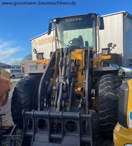 Volvo L 70 E - Máy xúc lật bánh lốp: hình 4 Volvo L 70 E - Máy xúc lật bánh lốp: hình 4