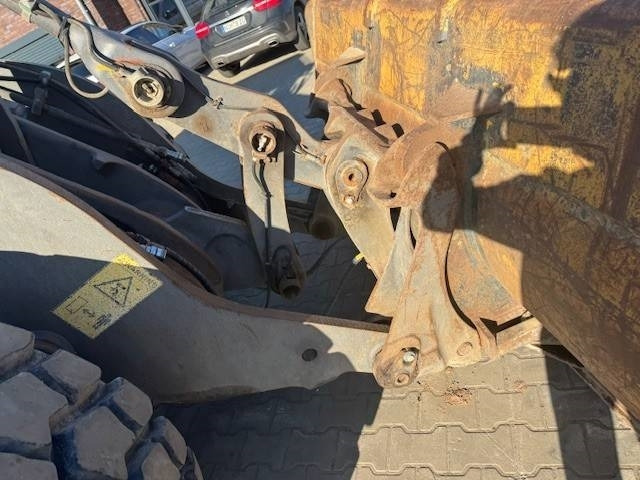 Volvo L 90 F - Máy xúc lật bánh lốp: hình 3 Volvo L 90 F - Máy xúc lật bánh lốp: hình 3