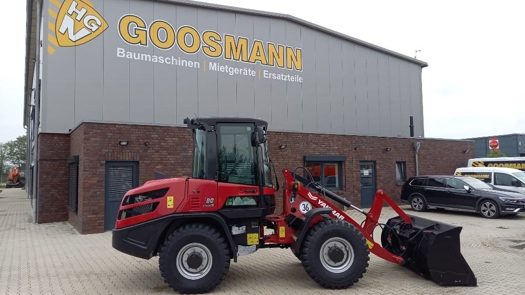 Yanmar V 80-5 Advance - Máy xúc lật bánh lốp: hình 4 Yanmar V 80-5 Advance - Máy xúc lật bánh lốp: hình 4