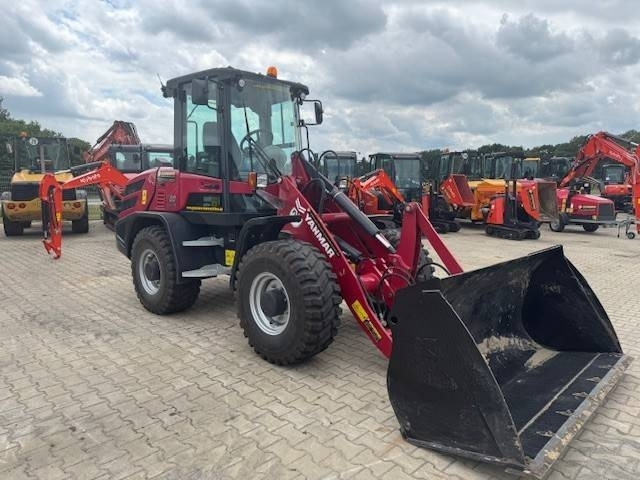 Yanmar V 80-5 - Máy xúc lật bánh lốp: hình 2 Yanmar V 80-5 - Máy xúc lật bánh lốp: hình 2
