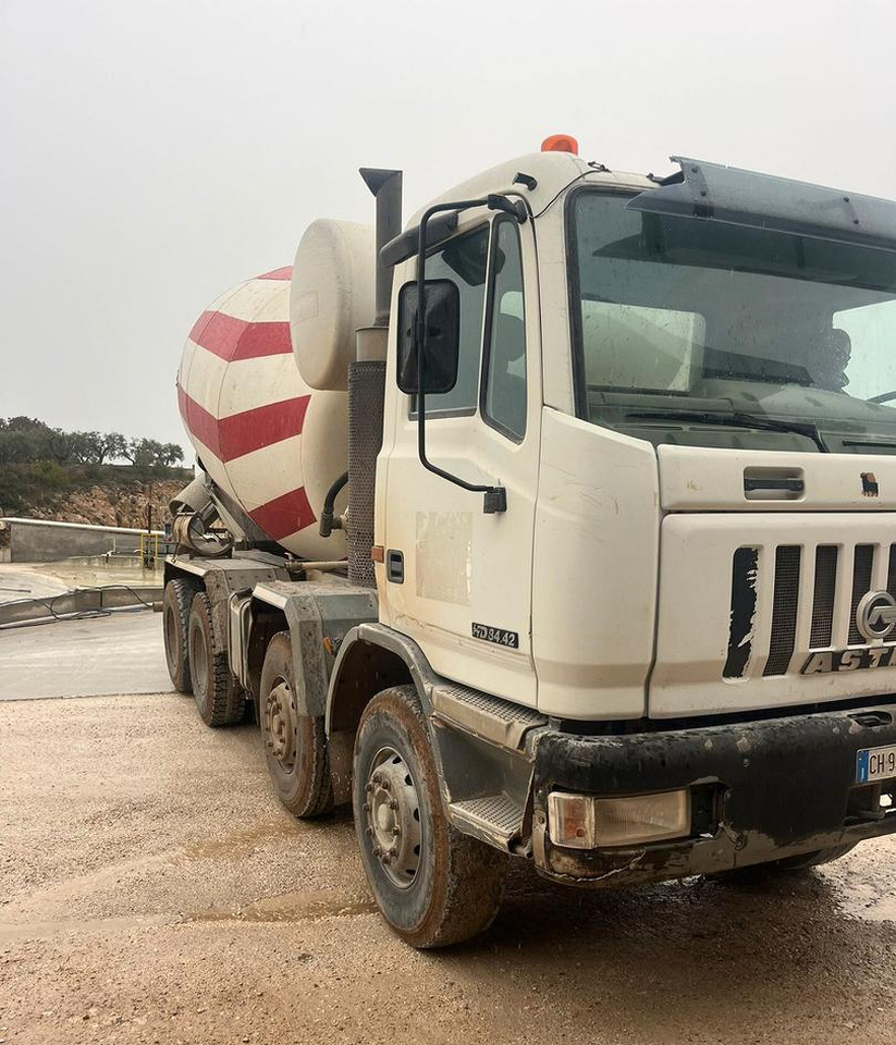 Autobetoniera Astra HD7 84 42 - Xe trộn bê tông: hình 5 Autobetoniera Astra HD7 84 42 - Xe trộn bê tông: hình 5