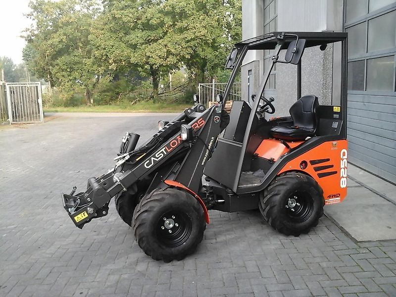 Cast 825D - Máy xúc lật bánh lốp: hình 5 Cast 825D - Máy xúc lật bánh lốp: hình 5