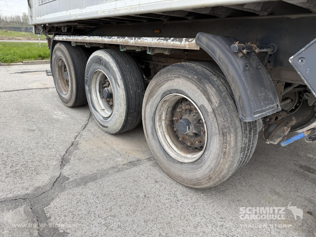 KEMPF Tipper Alu-square sided body 28m³ - Sơ mi rơ moóc ben: hình 3 KEMPF Tipper Alu-square sided body 28m³ - Sơ mi rơ moóc ben: hình 3