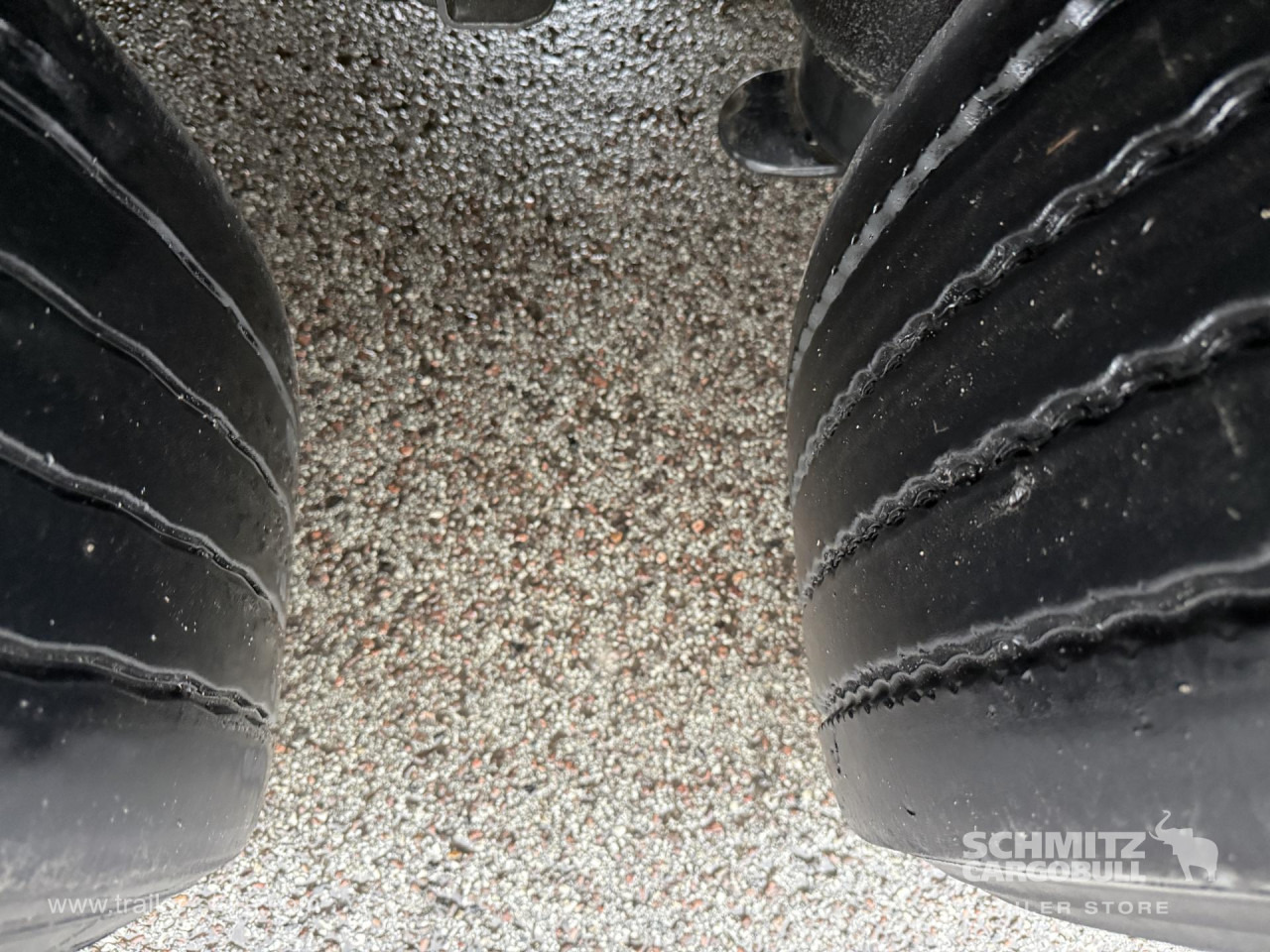 SCHMITZ Curtainsider Standard - Sơ mi rơ moóc mui bạt: hình 4 SCHMITZ Curtainsider Standard - Sơ mi rơ moóc mui bạt: hình 4