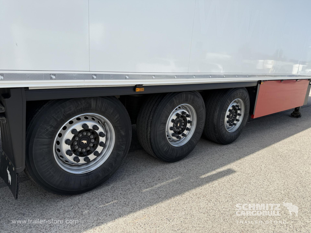 SCHMITZ Reefer Standard - Sơ mi rơ moóc đẳng nhiệt: hình 3 SCHMITZ Reefer Standard - Sơ mi rơ moóc đẳng nhiệt: hình 3