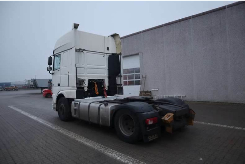 DAF XF 460 Tractor/Sattelzugmaschine/Trækker - Xe đầu kéo: hình 4 DAF XF 460 Tractor/Sattelzugmaschine/Trækker - Xe đầu kéo: hình 4