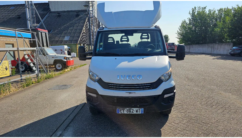 Iveco Daily IS70CI2BA - Xe tải khung gầm: hình 2 Iveco Daily IS70CI2BA - Xe tải khung gầm: hình 2