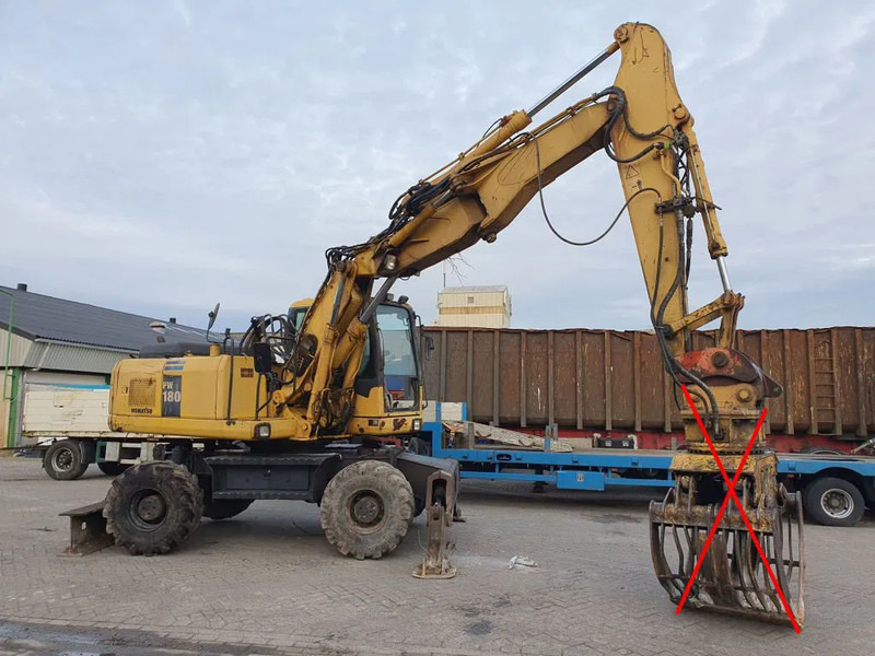 Komatsu PW180-7K - Máy xúc bánh lốp: hình 2 Komatsu PW180-7K - Máy xúc bánh lốp: hình 2