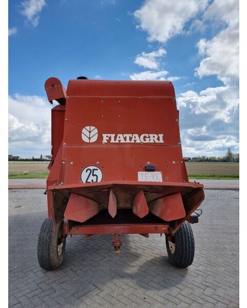 Máy gặt đập Laverda 3400: hình 6 Máy gặt đập Laverda 3400: hình 6