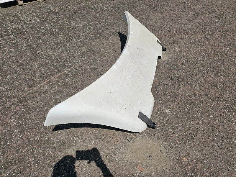 MAN Dak spoiler 81.62910-0131 - Khí động học/ Spoiler cho Xe tải: hình 2 MAN Dak spoiler 81.62910-0131 - Khí động học/ Spoiler cho Xe tải: hình 2